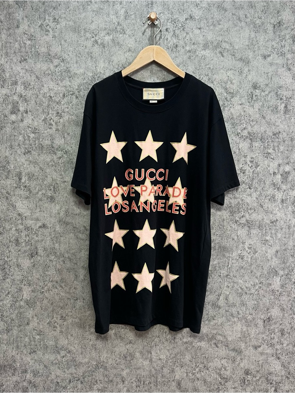 Gucci Black T‑Shirt with Pink Stars and Pink/Gold Logo